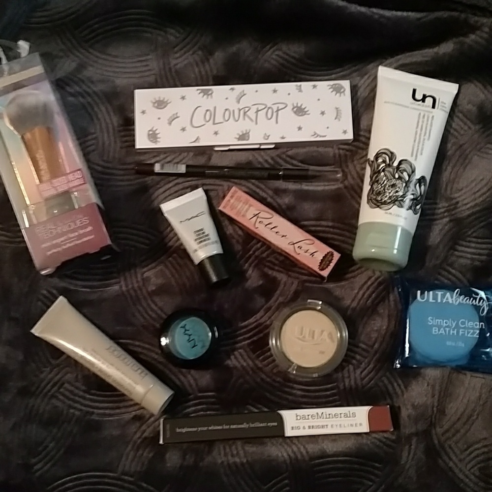 12 pc Beauty Bundle!!!
